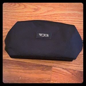 TUMI Delta One Soft Amenities Kit